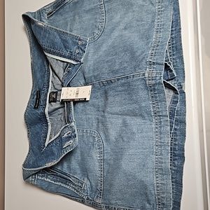 Jean skort